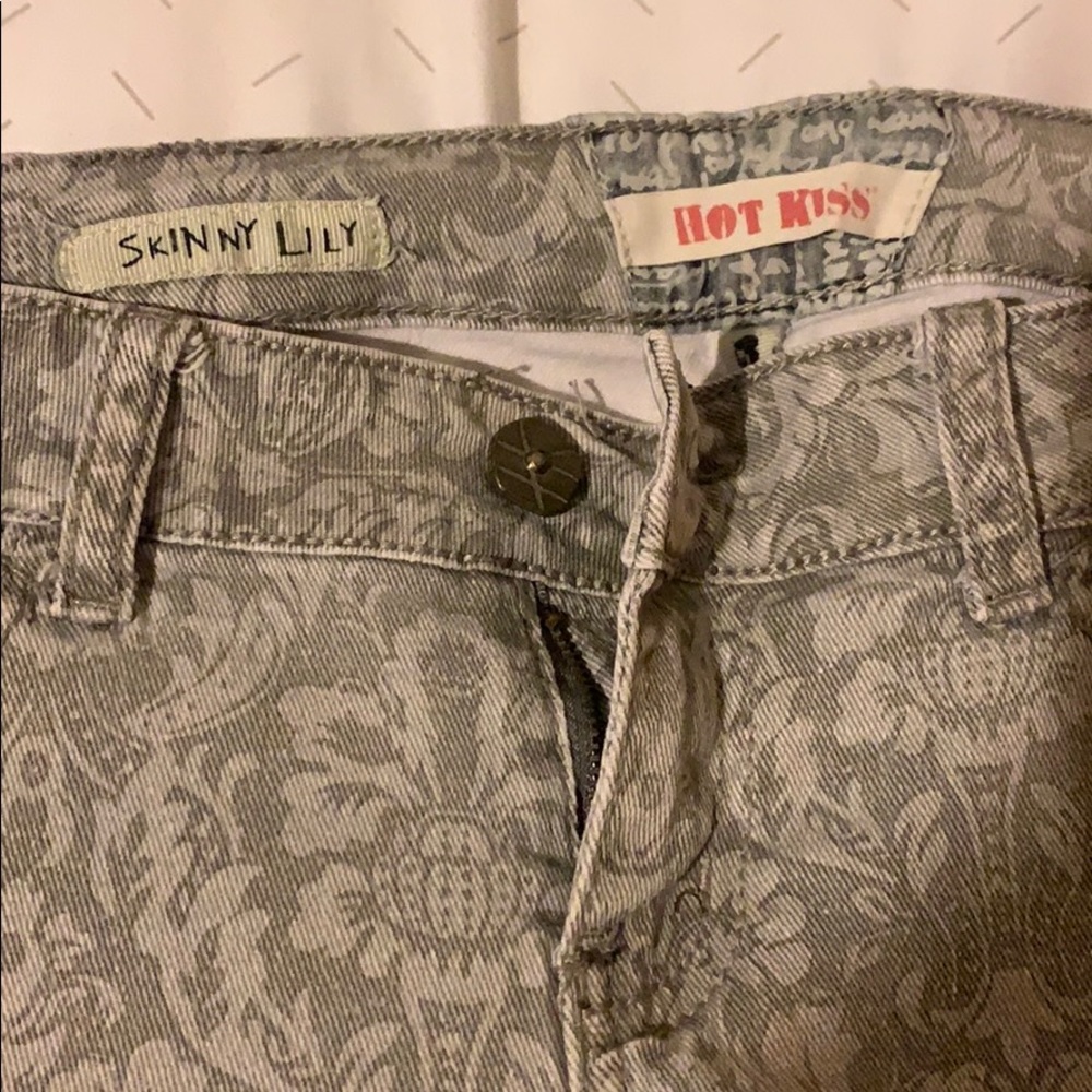 Jeans - Picture 4 of 5